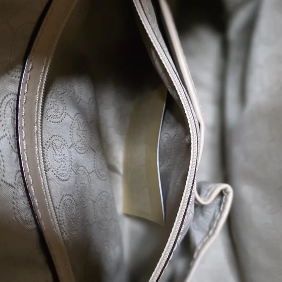 Michael Kors Beige Signature Tote Bag - Picture 5 of 6